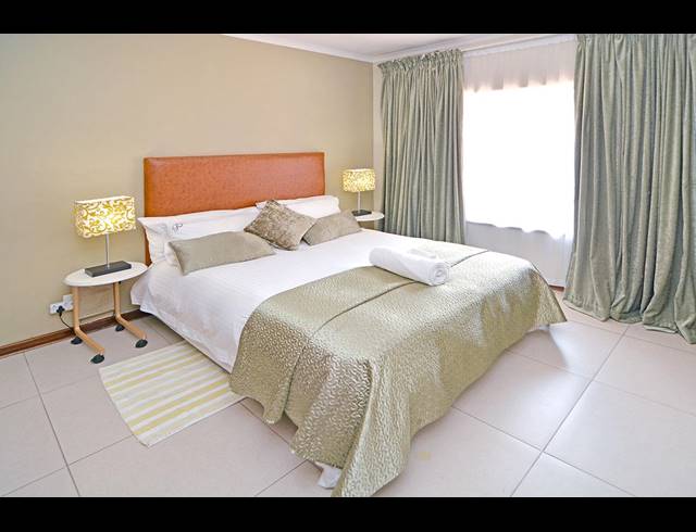 8 BEDROOM HOUSE FOR SALE IN MORNING HILL